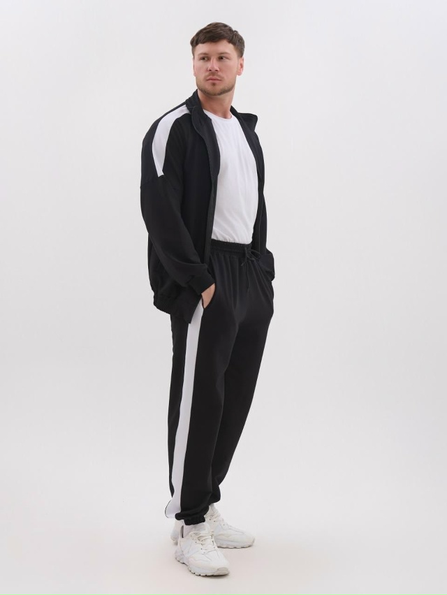 Спортивный костюм 23036673