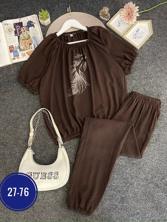 Спортивный костюм 23036192