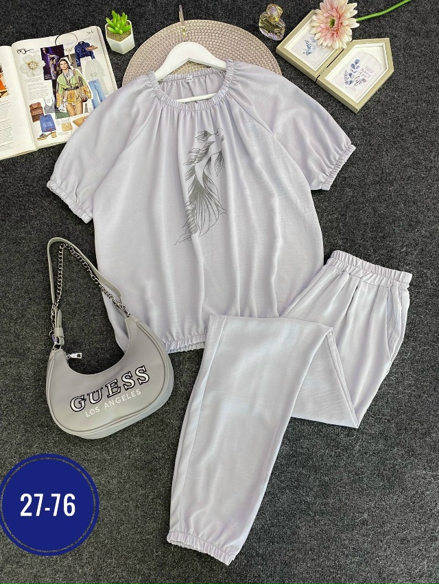 Спортивный костюм 23036192