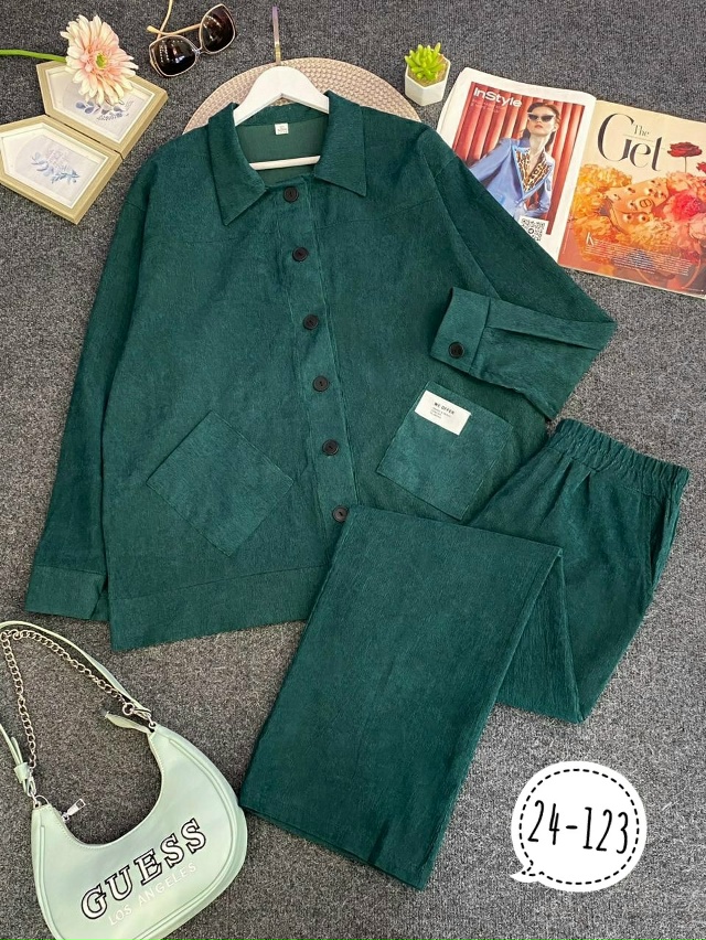 Костюм 23038428