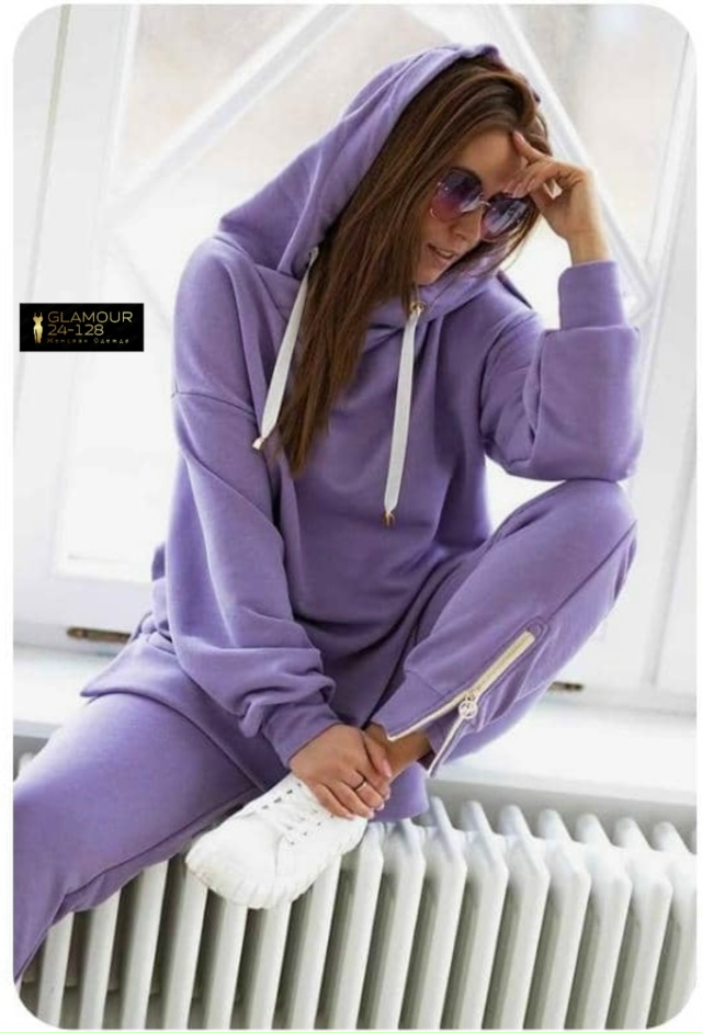 Спортивный костюм 23039556