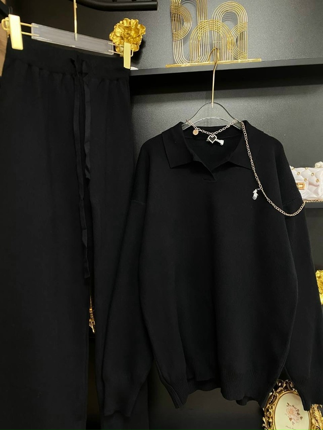 Спортивный костюм 23038795