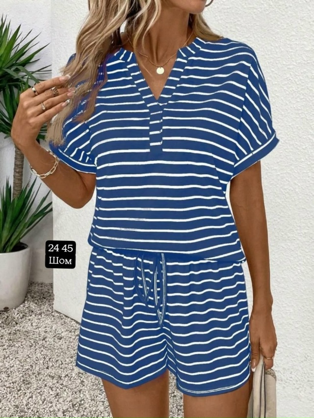 Спортивный костюм 23040160