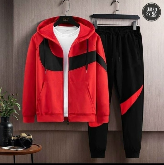 Спортивный костюм 23040859