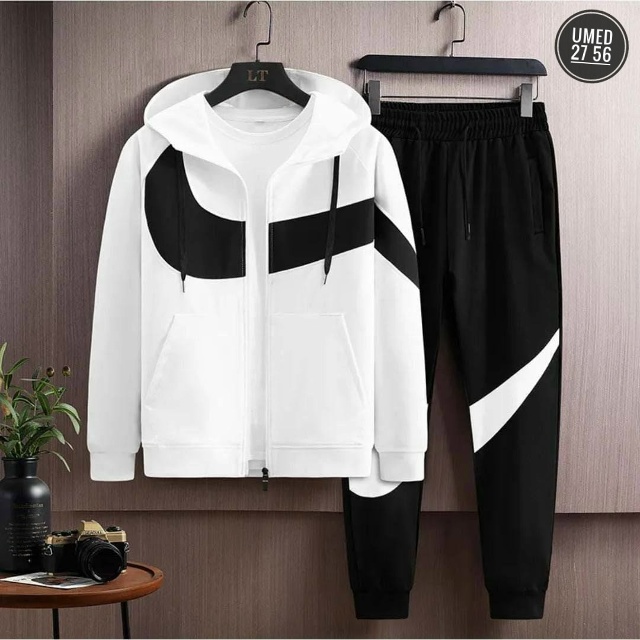 Спортивный костюм 23040859