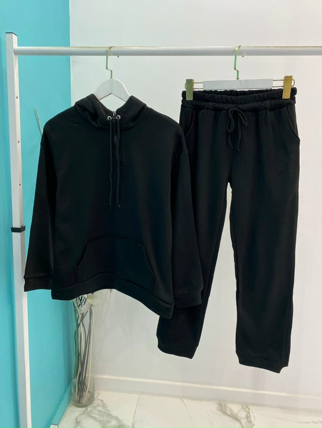 Спортивный костюм 23040967