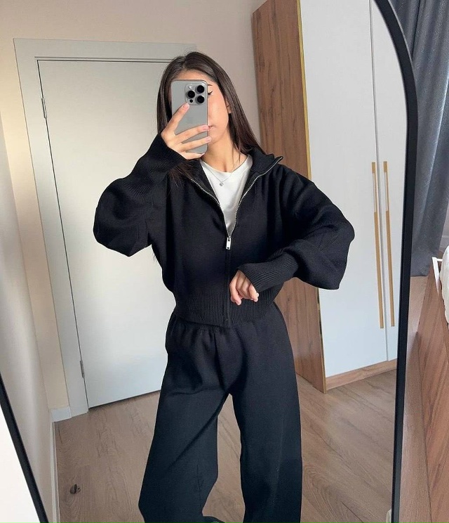 Костюм 23041192