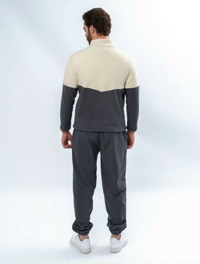 Спортивный костюм 23041791