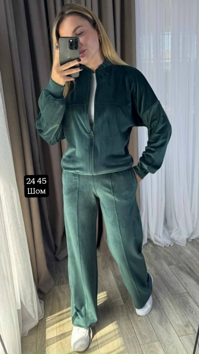 Костюм 23042328