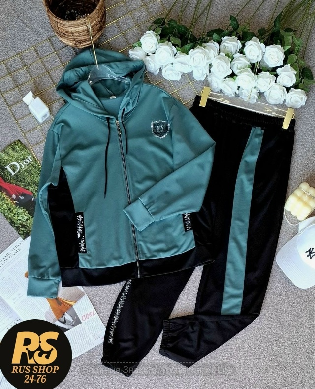 Спортивный костюм 23044651