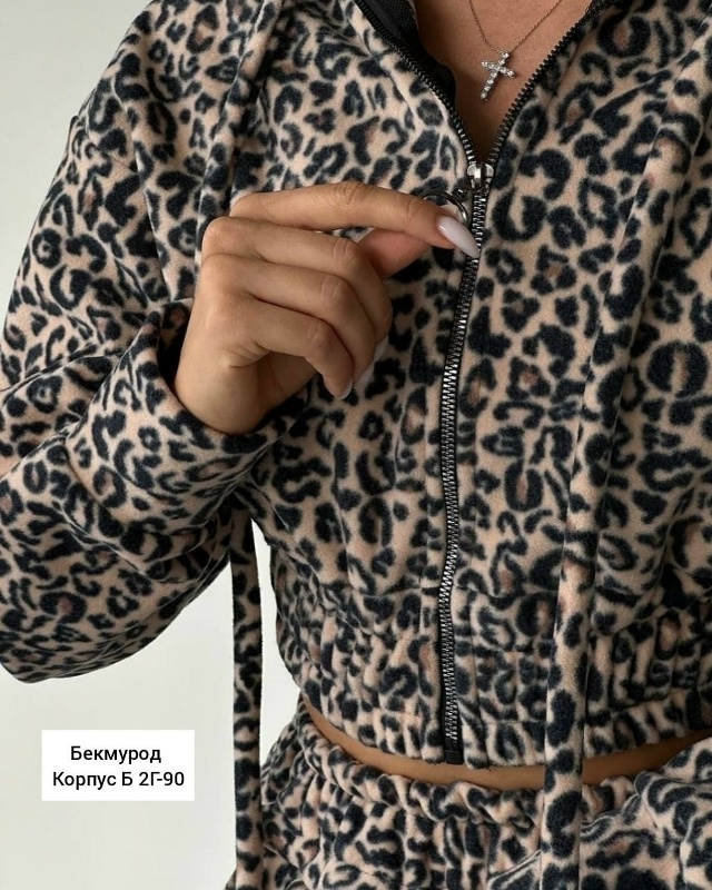 Спортивный костюм 23045959