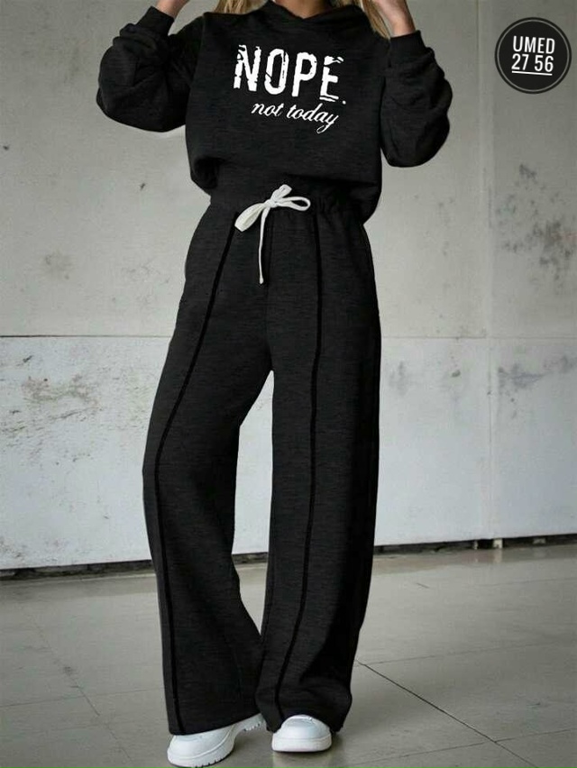 Спортивный костюм 23046354