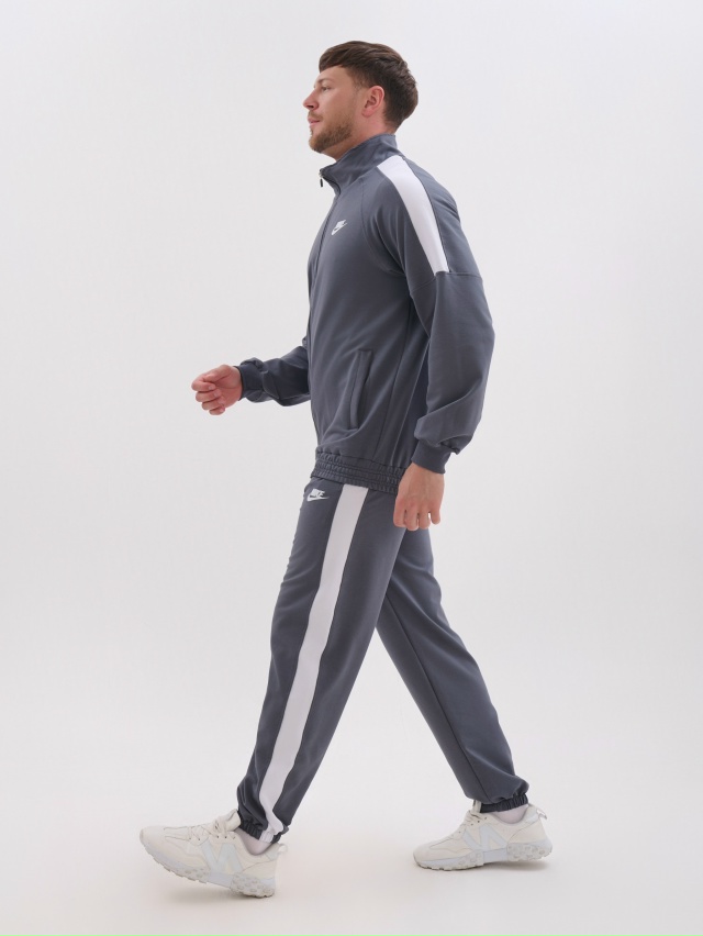 Спортивный костюм 23047388