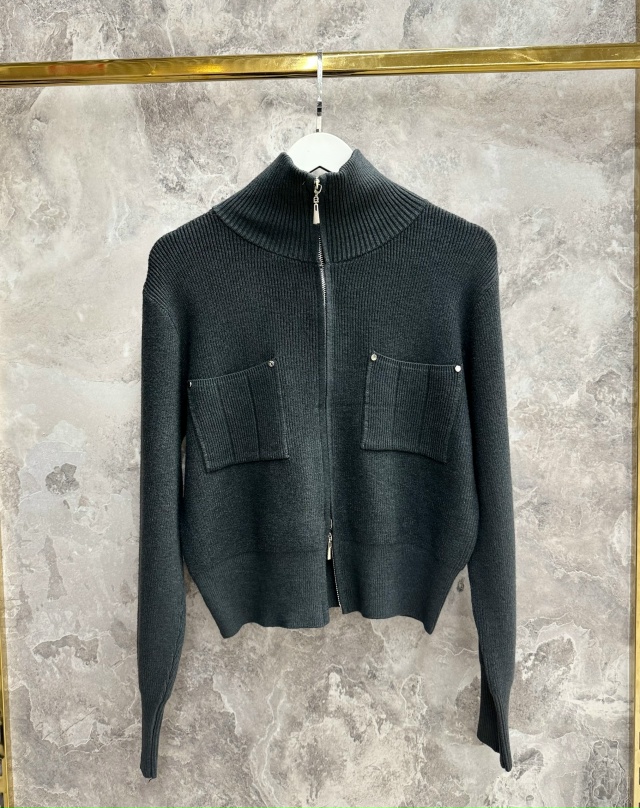 Свитер 23048918