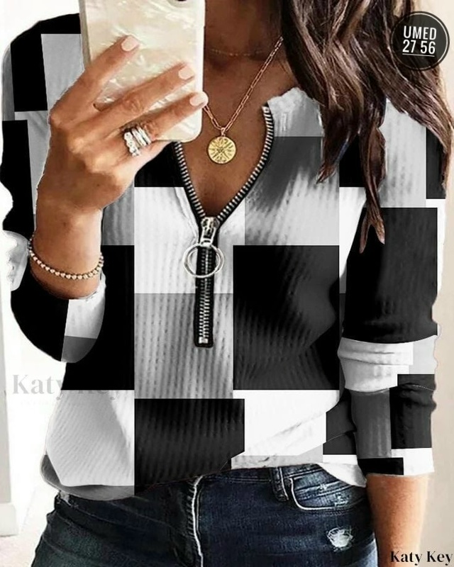 Костюм 23051345