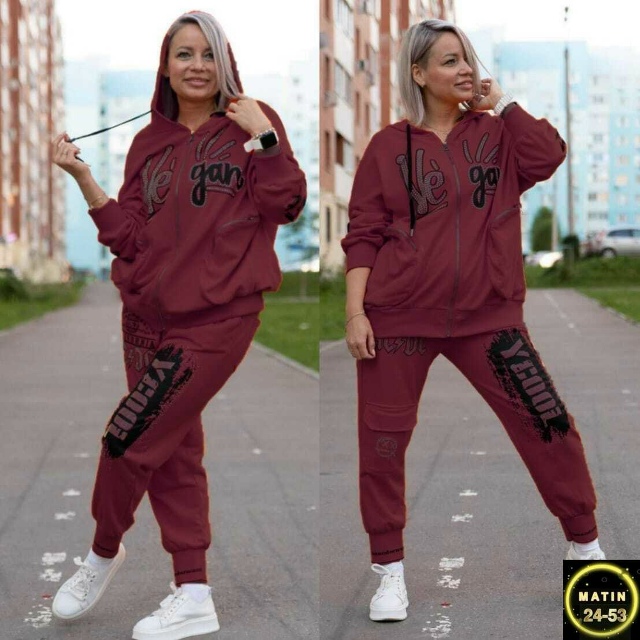 Спортивный костюм 23051625