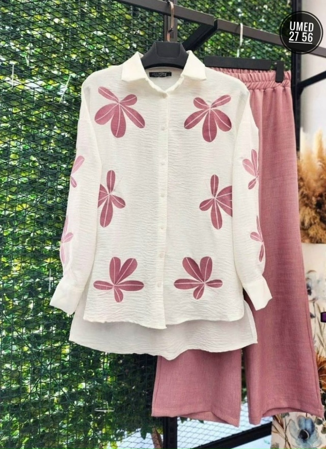 Костюм 23052378