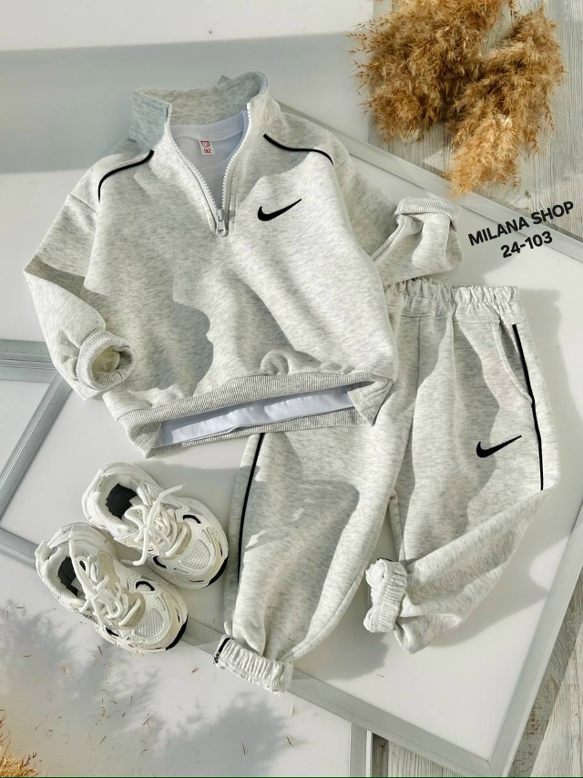 Спортивный костюм 23051594