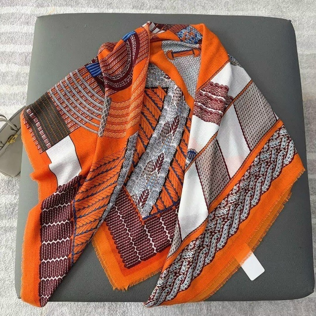 Платок 23052910