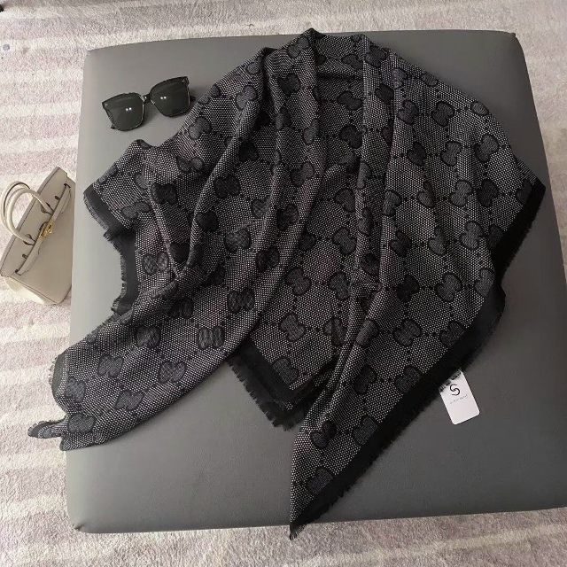 Платок 23052909