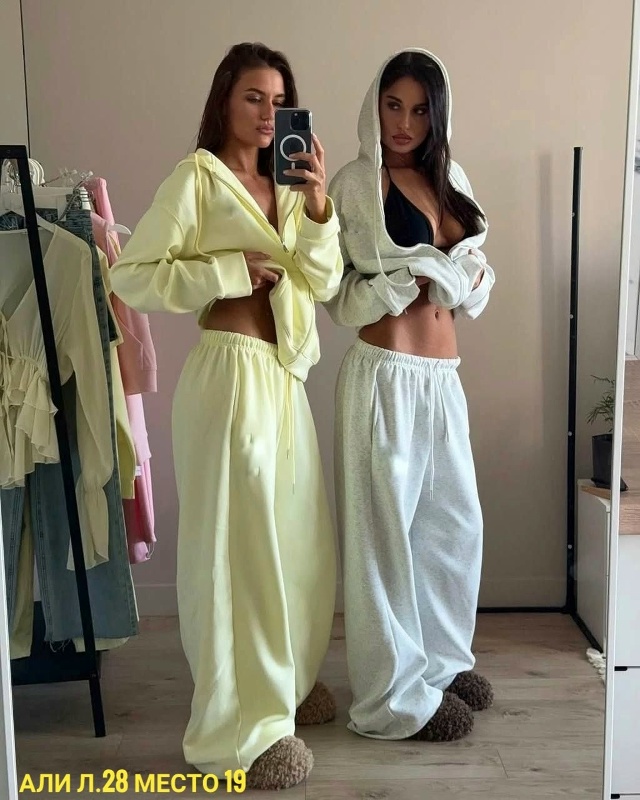 Спортивный костюм 23054605