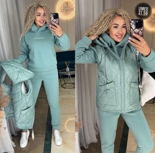 Спортивный костюм 23056353