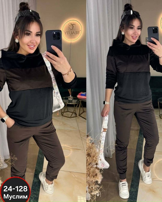Спортивный костюм 23055557