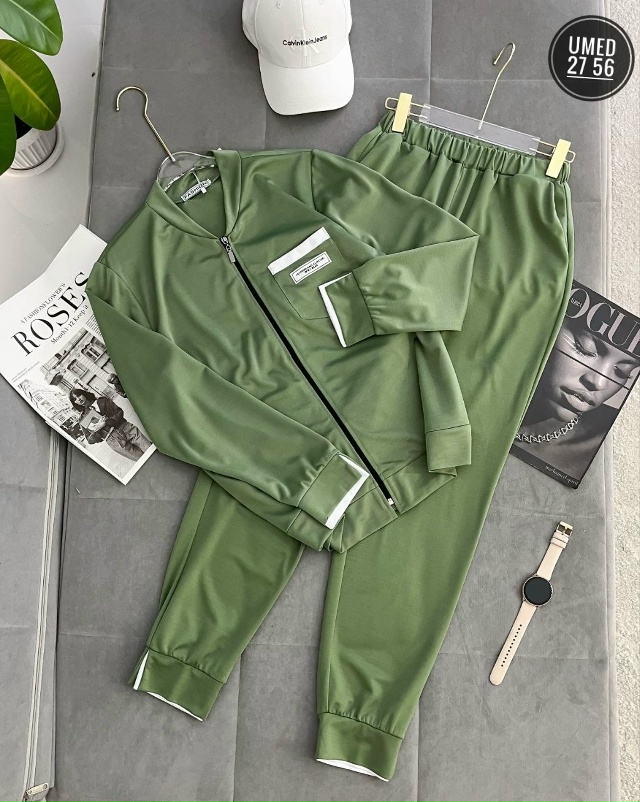 Костюм 23056517