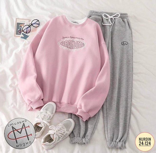 Спортивный костюм 23057643