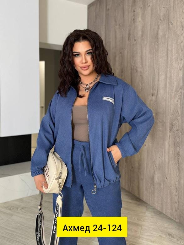 Спортивный костюм 23057191