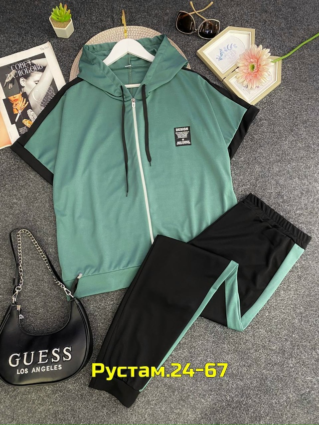 Спортивный костюм 23057720