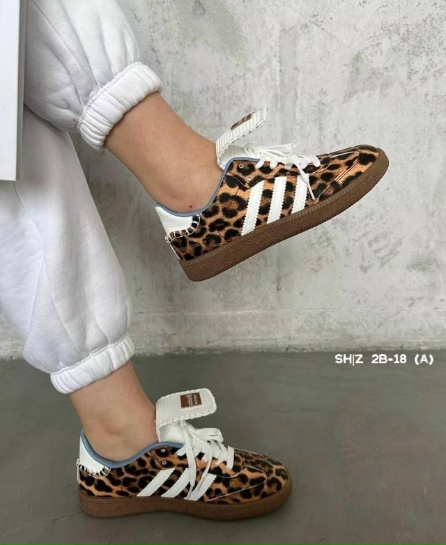 Кроссовки 23056651