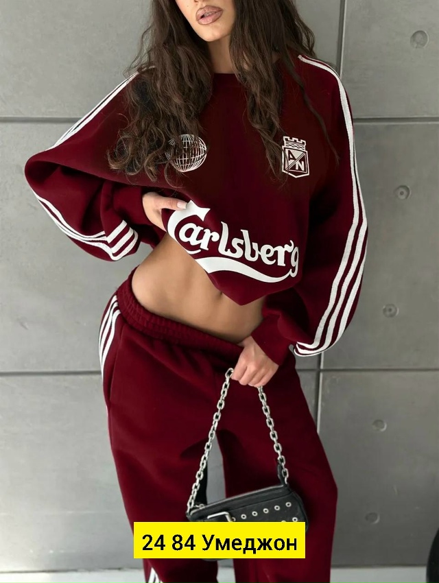 Спортивный костюм 23057773