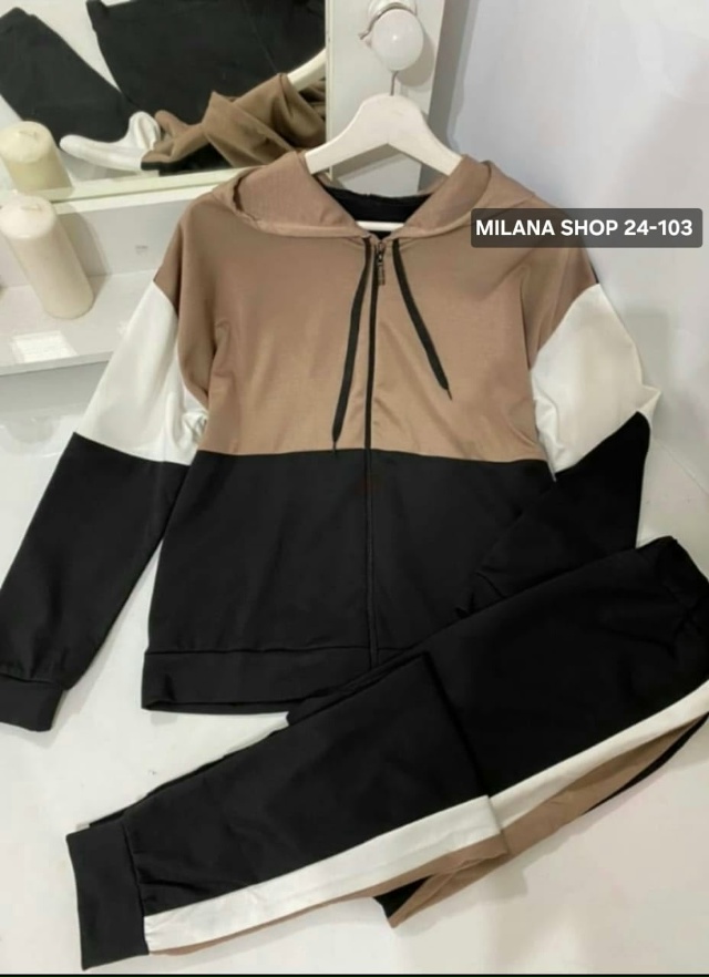 Спортивный костюм 23059430