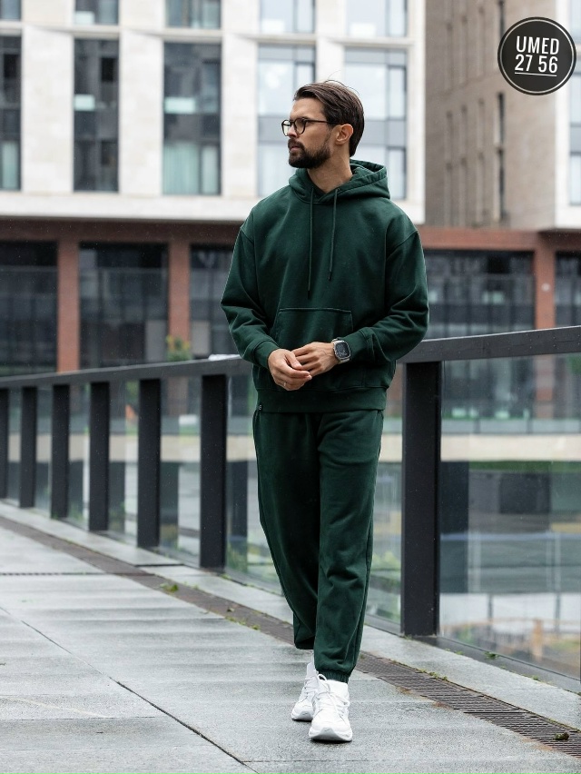 Спортивный костюм 23059641