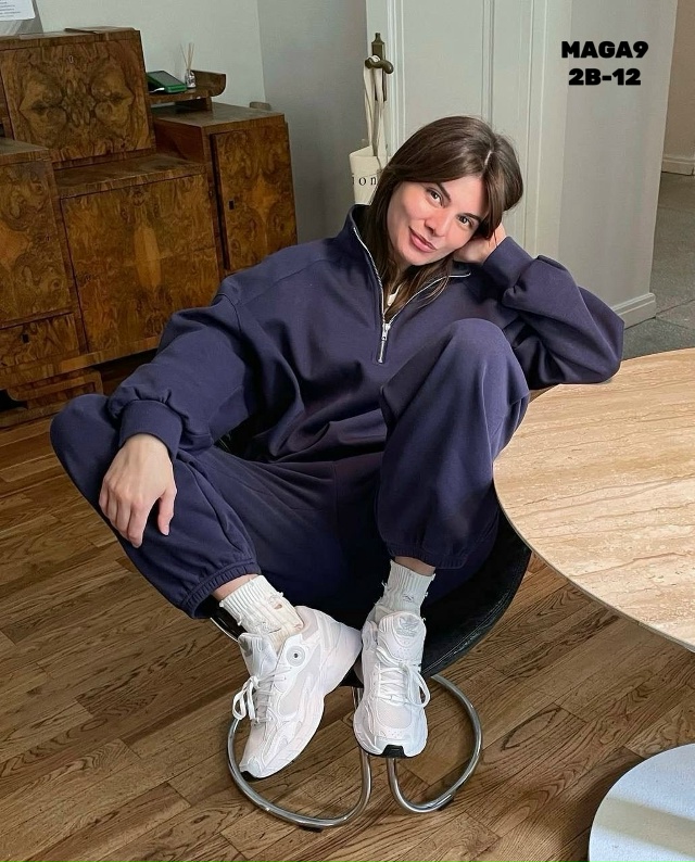 Спортивный костюм 23060748