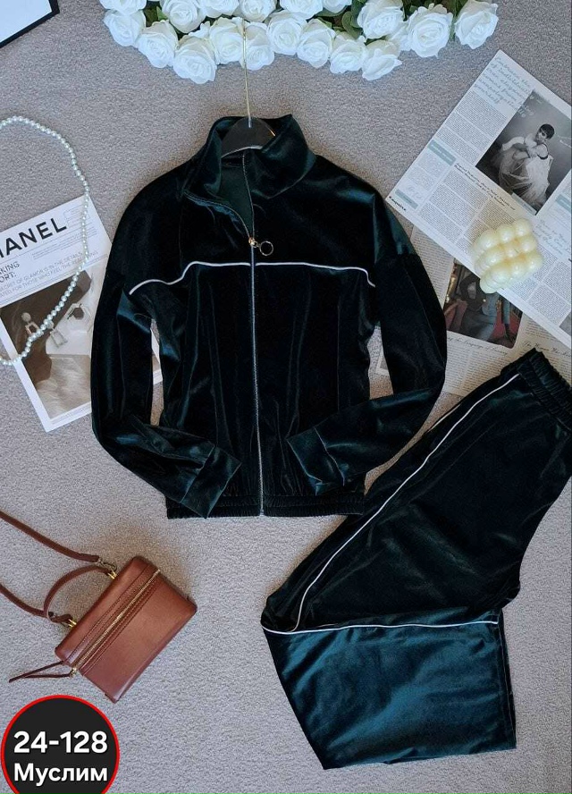 Спортивный костюм 23061337