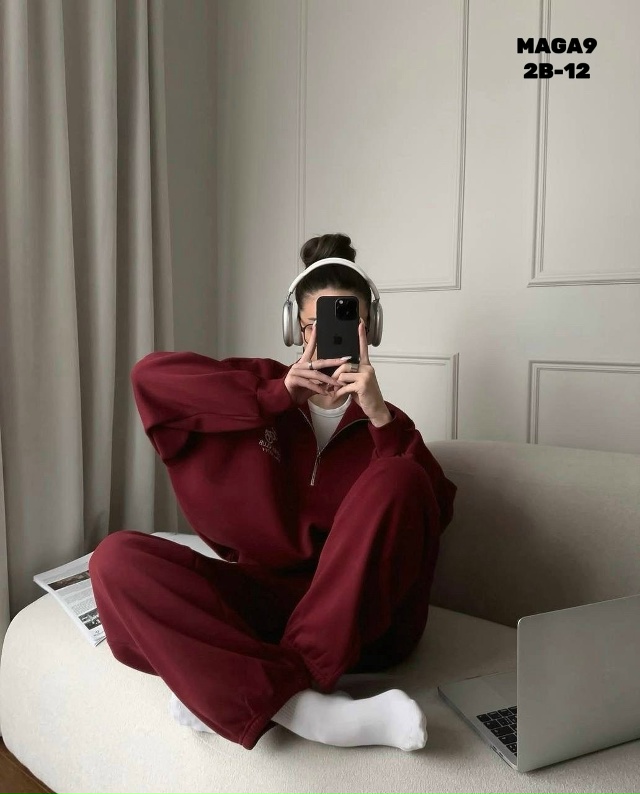 Спортивный костюм 23060748