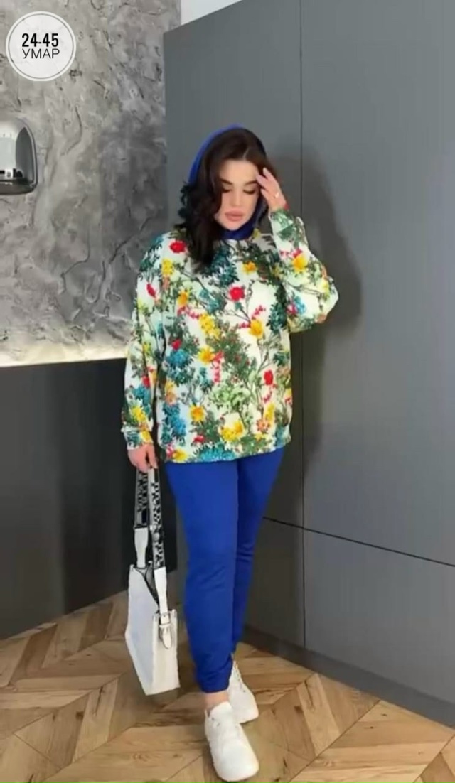 Спортивный костюм 23060483