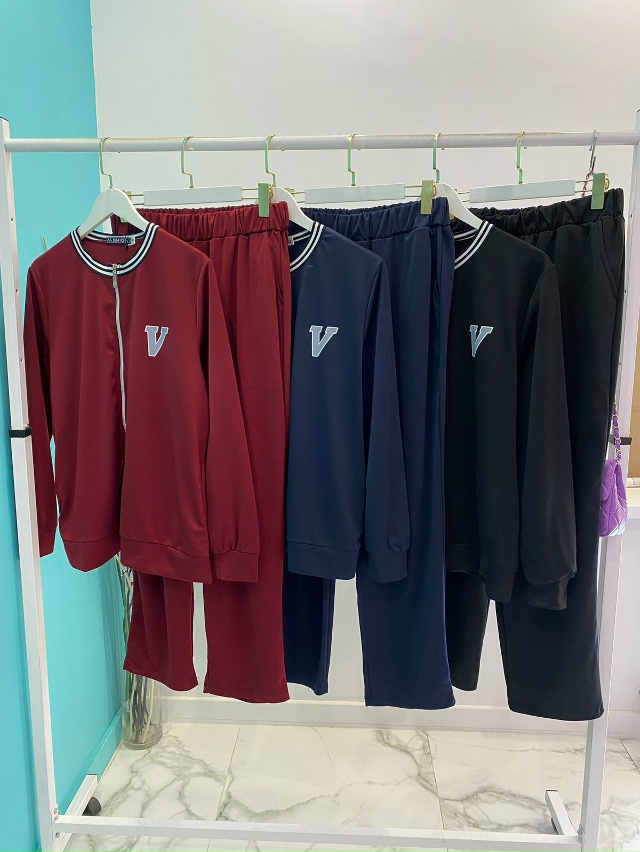 Спортивный костюм 23061750