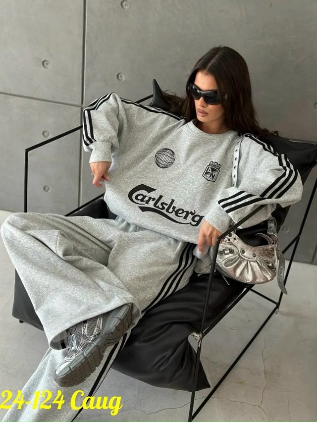 Спортивный костюм 23062797