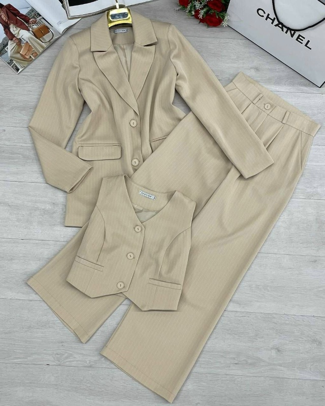 Костюм 23062520