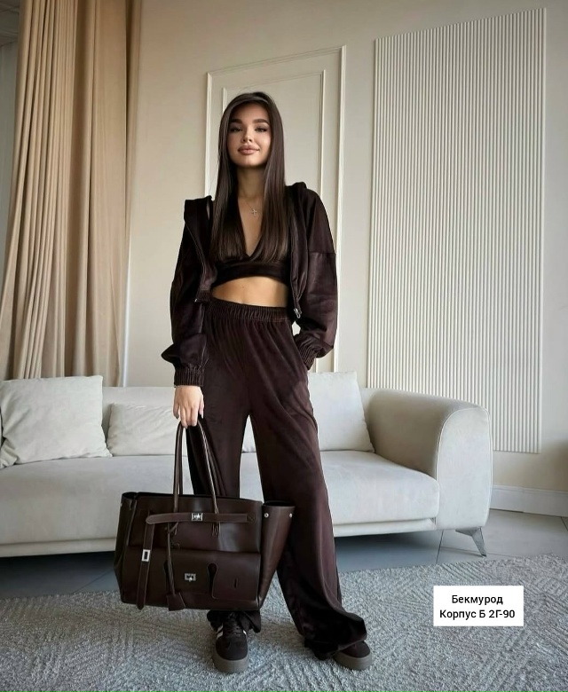 Спортивный костюм 23063529