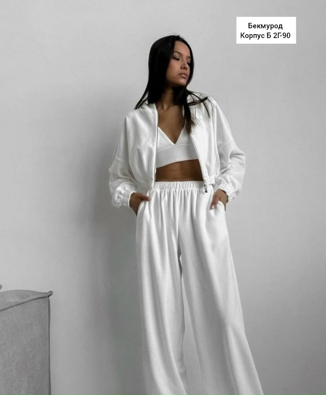 Спортивный костюм 23063529