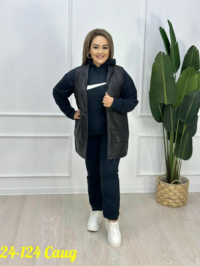 Спортивный костюм 23065156