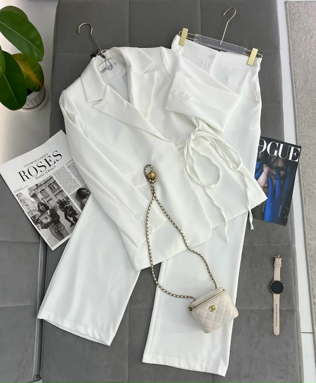 Костюм 23065893