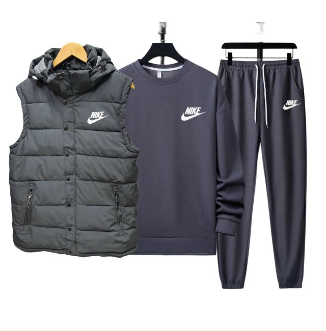 Спортивный костюм 23068415