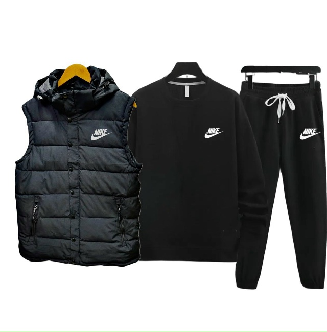 Спортивный костюм 23068415