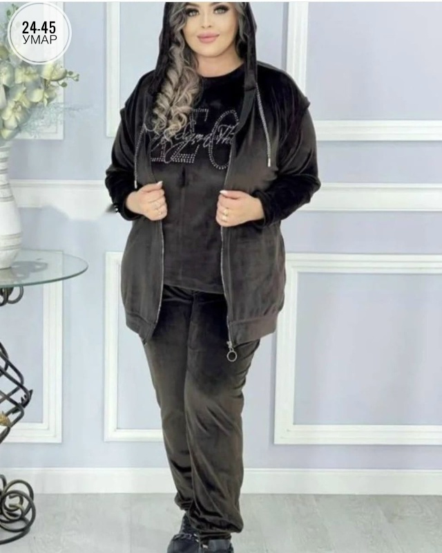 Спортивный костюм 23069477