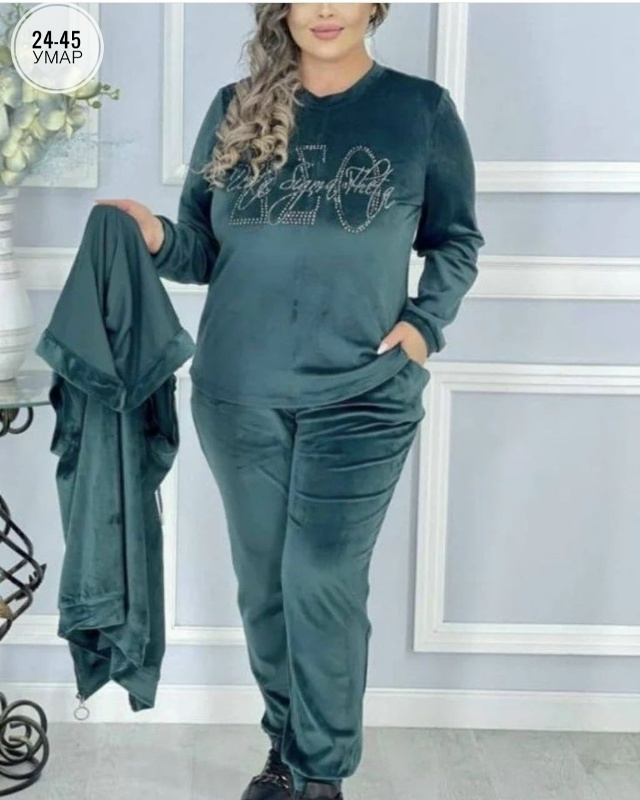 Спортивный костюм 23069477